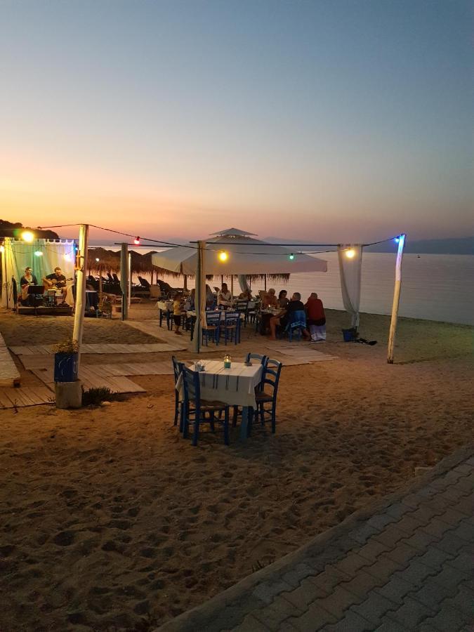 Halkidiki Rooms Néa Fókaia Exterior foto